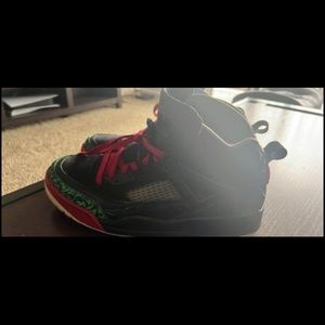 Used Jordan  Spizike  size 11